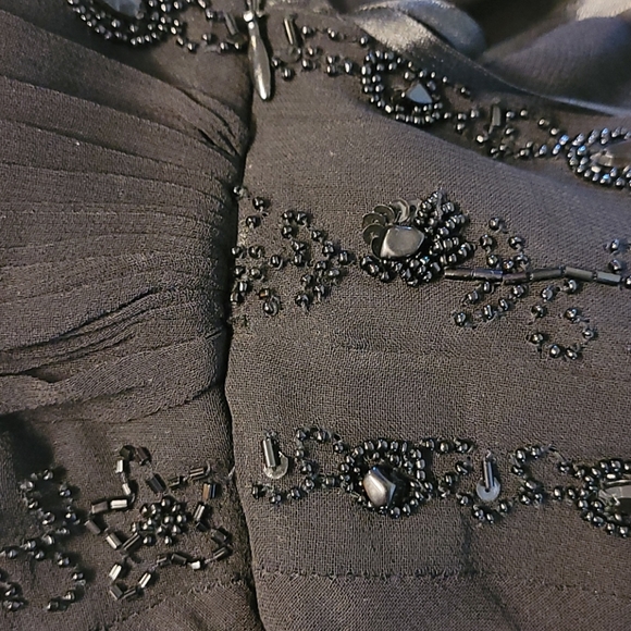 Raindrops beaded evening dress - Picture 7 of 8